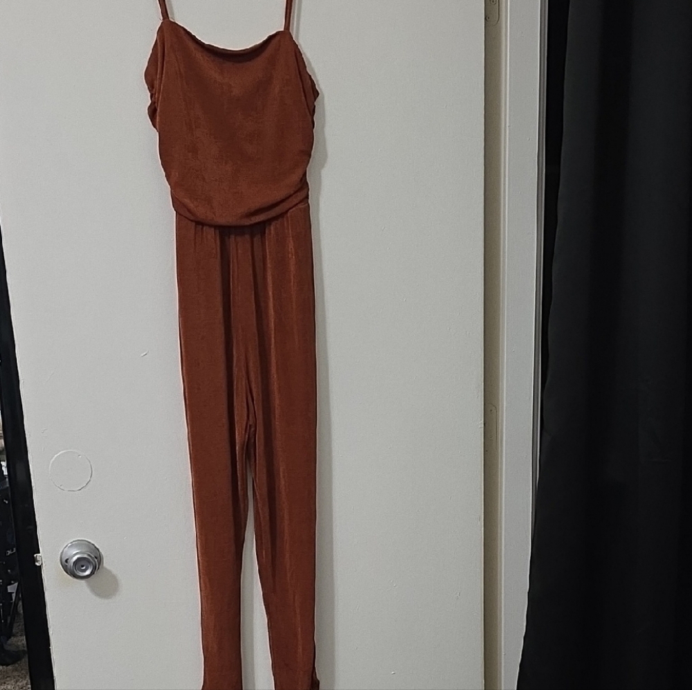 Elegant Rust Jumpsuit Buckle Brand